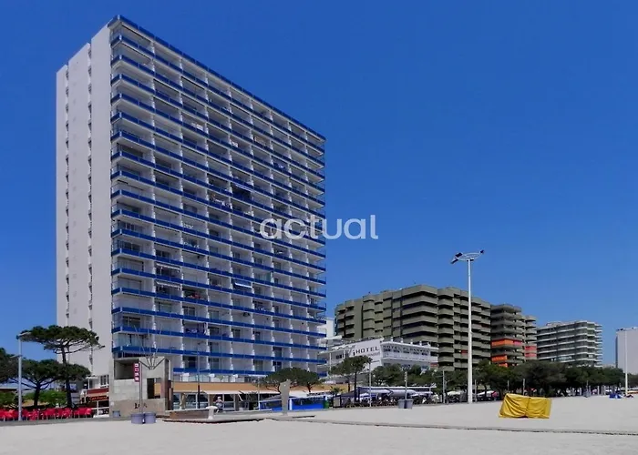 Апартаменти Ely Palace C7