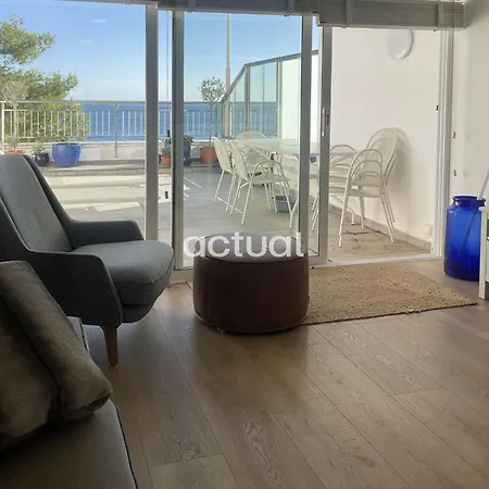 Ely Palace C7 Apartament *